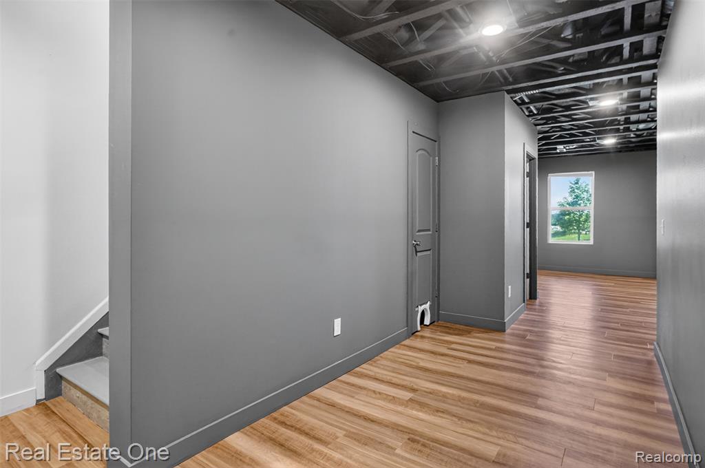 4799 Broomfield Way, Lake Orion, MI — Photo 27