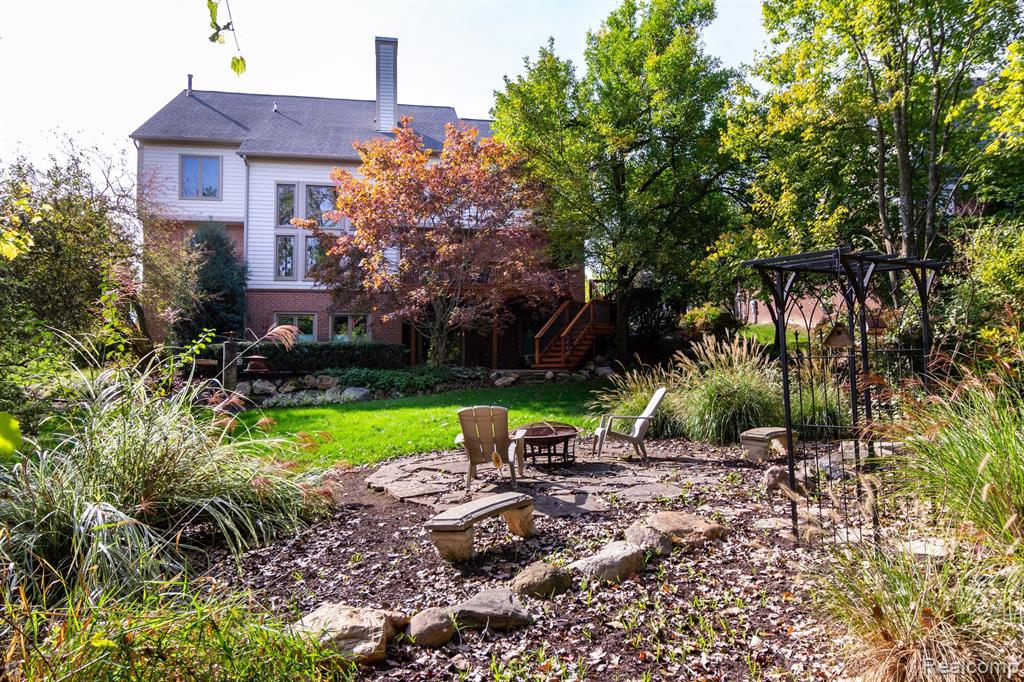 47322 SUNNYBROOK Lane, Novi, MI — Photo 39