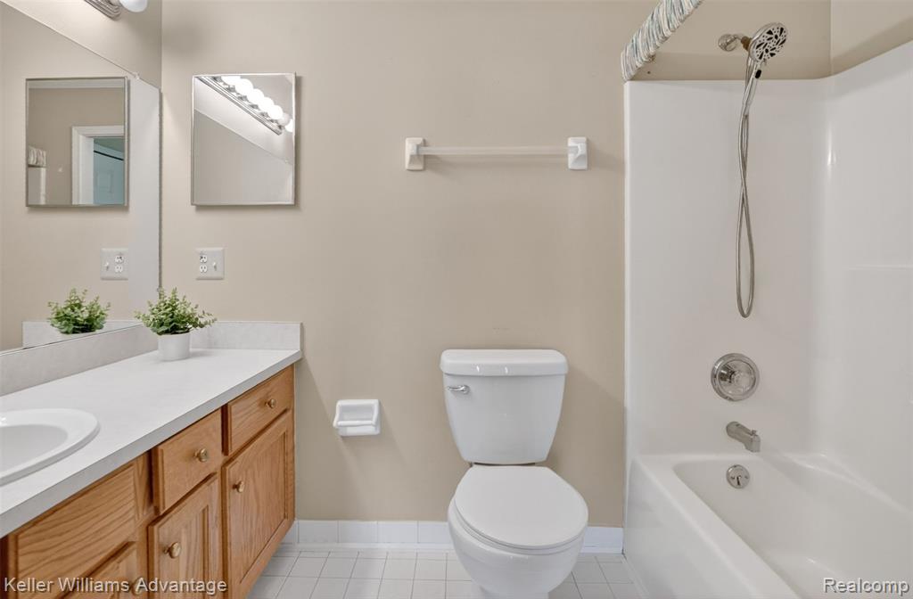 761 Knollwood Circle, South Lyon, MI 48178 — Photo 11