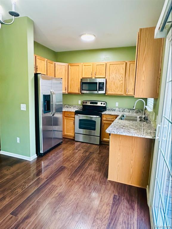 44701 Ellery Lane, Novi, MI 48377 — Photo 15