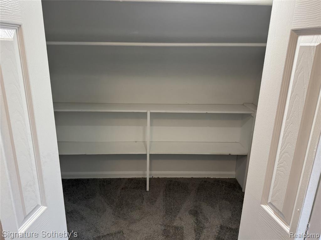 9509 Lakepointe Street, Detroit, MI 48224 — Photo 18