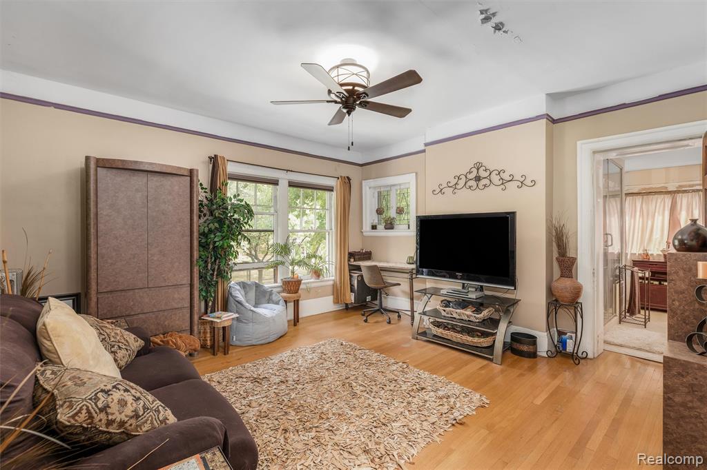 7435 La Salle Boulevard, Detroit, MI 48206 — Photo 27