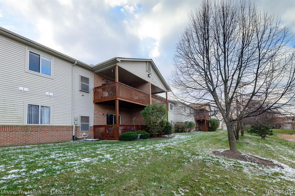9635 WILDFLOWER Court, Van Buren, MI 48111 — Photo 26