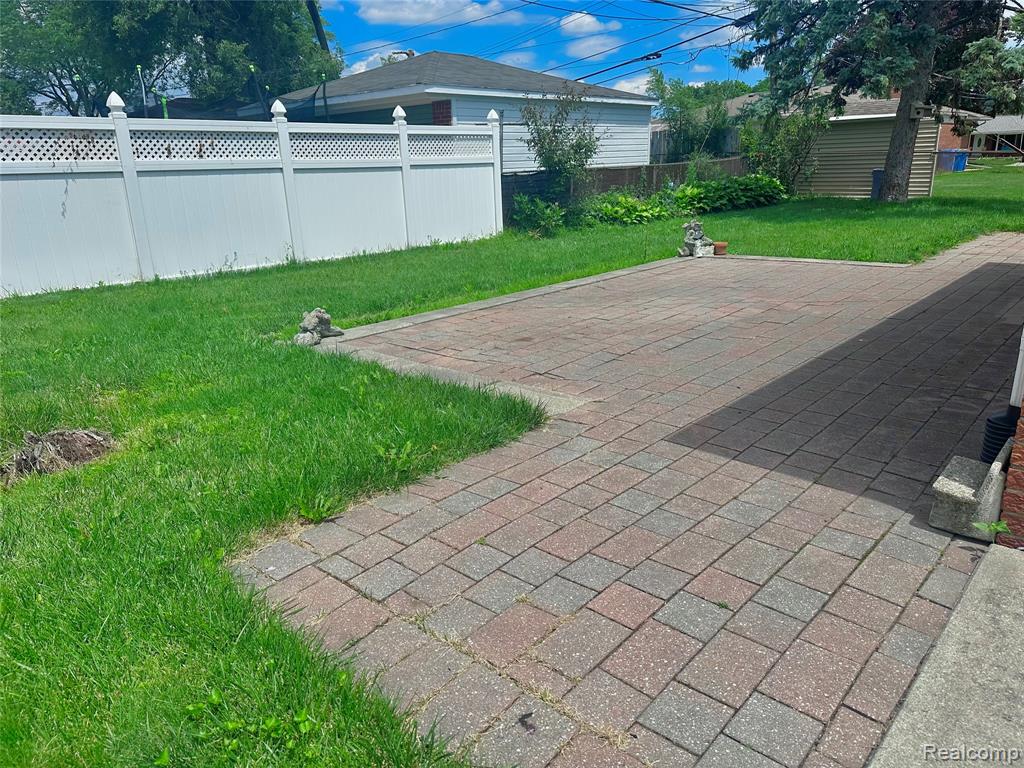 4541 Marlow Drive, Warren, MI 48092 — Photo 5