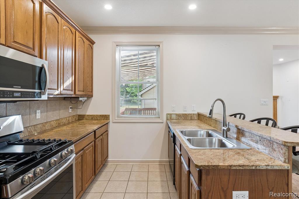 1500 Sheridan Street, 17, Detroit, MI 48214 — Photo 16