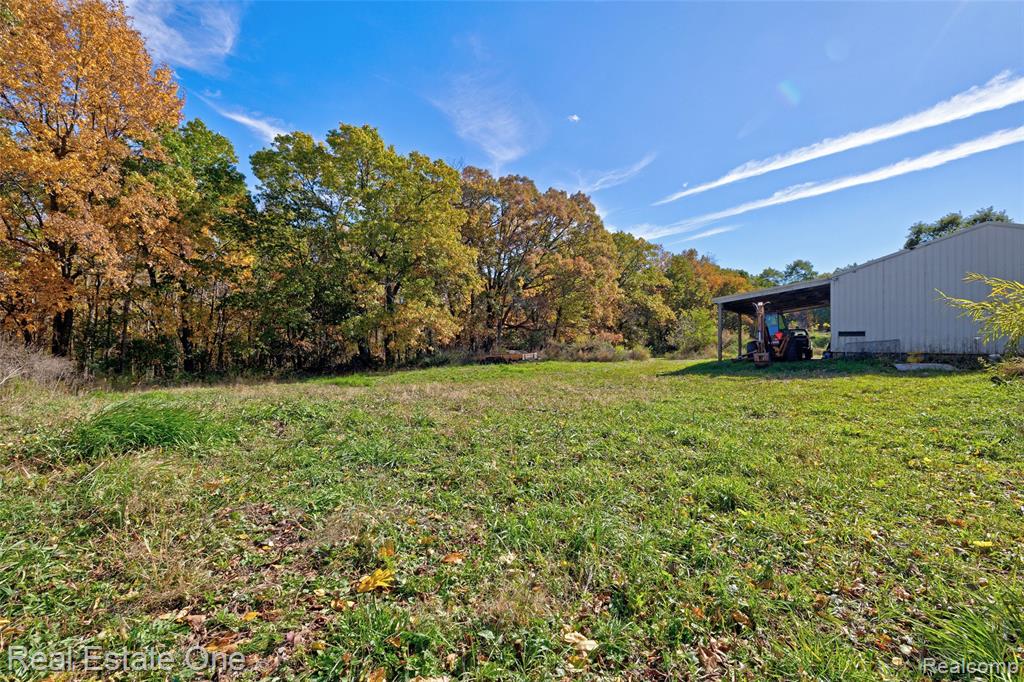 9150 Rattalee Lake Road, Clarkston, MI 48348 — Photo 43