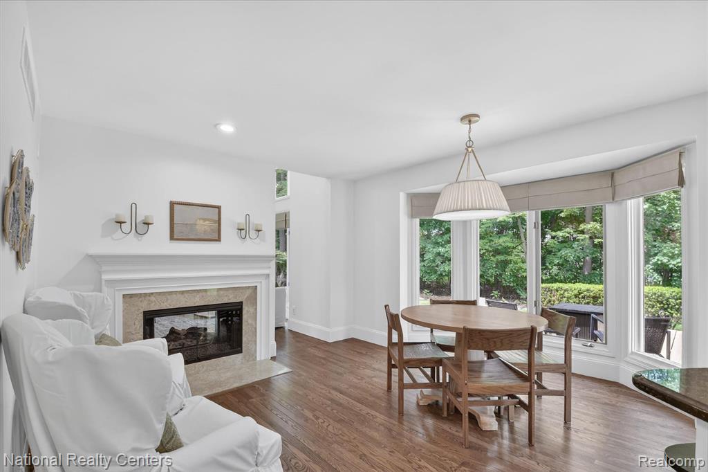 54366 Royal Troon Drive, South Lyon, MI 48178 — Photo 9