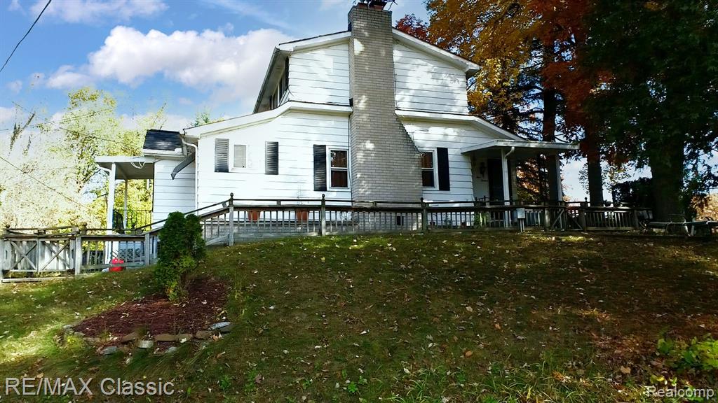 512 FERNHURST Court, Lake Orion, MI 48362 — Photo 14