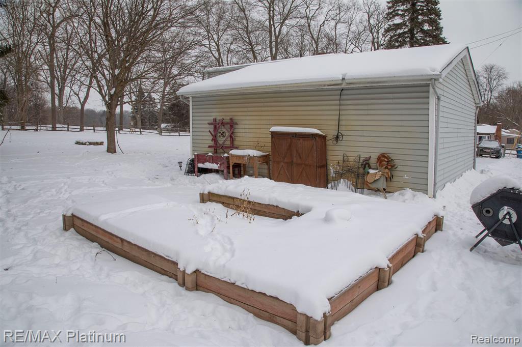 4975 Comstock Street, Commerce Twp, MI 48382 — Photo 20