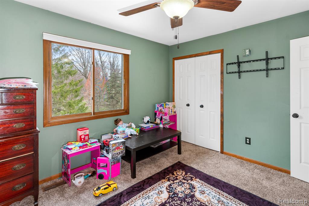 41647 SINGH Drive, Canton, MI 48188 — Photo 31