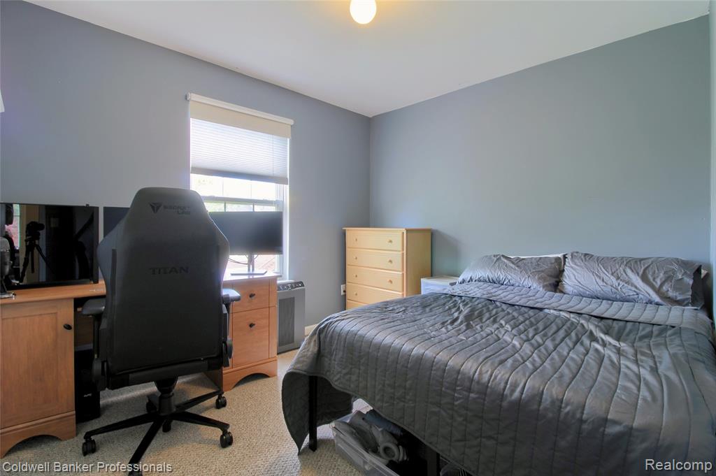 44516 Bramblewood Court, Belleville, MI 48111 — Photo 24