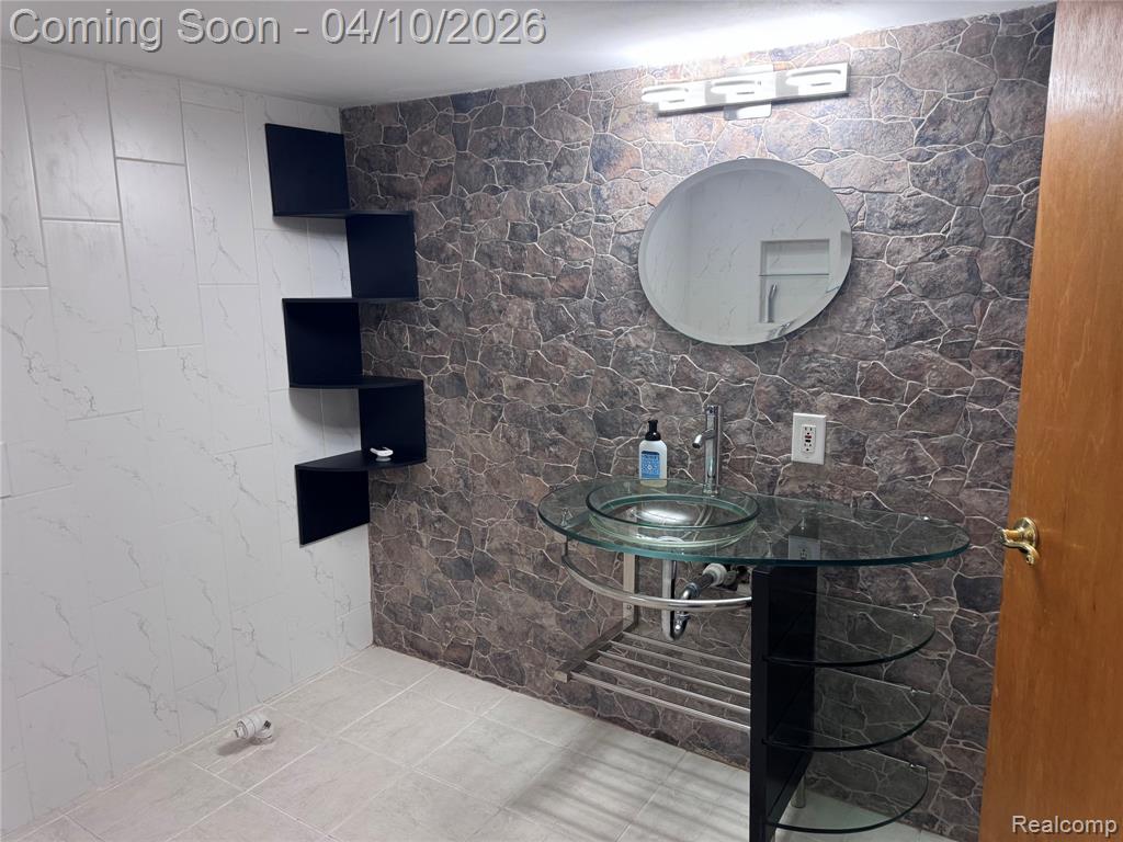 3841 Caniff Street, Hamtramck, MI 48212 — Photo 69