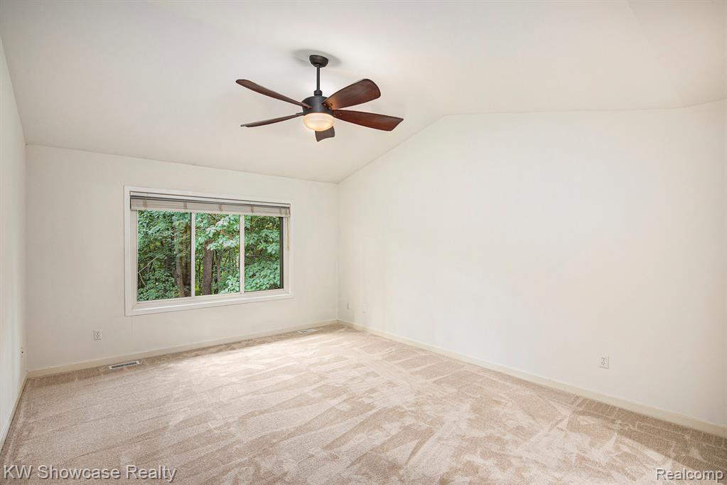 396 Rosario Lane, White Lake, MI — Photo 18