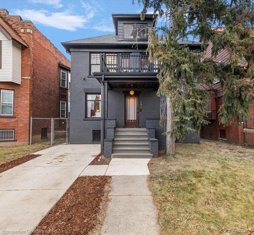 649 GLADSTONE Street, Detroit, MI 48202 — Photo 4