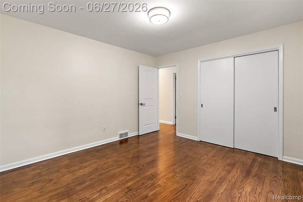 21235 River Road, Grosse Pointe Woods, MI 48236 — Photo 23