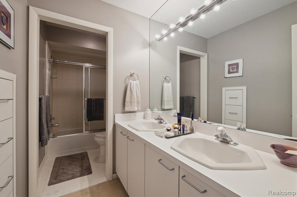 768 SOUTHFIELD Road, Birmingham, MI 48009 — Photo 30
