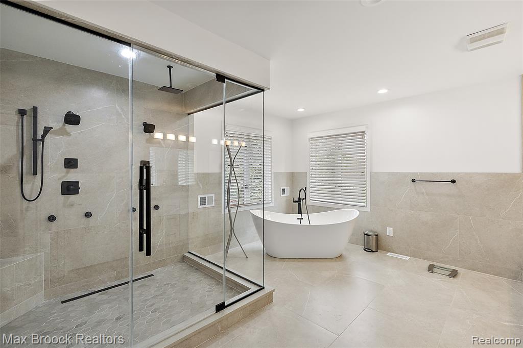 7515 Hiddenbrook Lane, Bloomfield Hills, MI 48301 — Photo 33