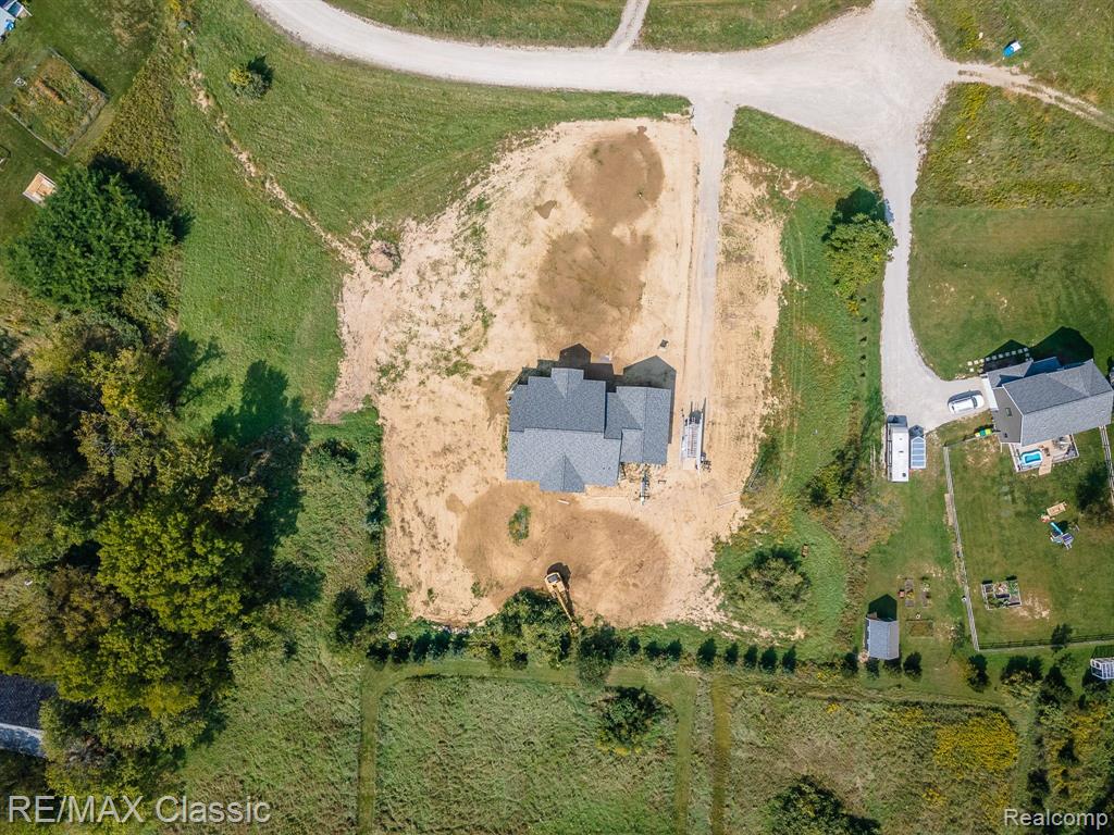 3991 STORYBOOK Lane, Whitmore Lake, MI 48189 — Photo 35