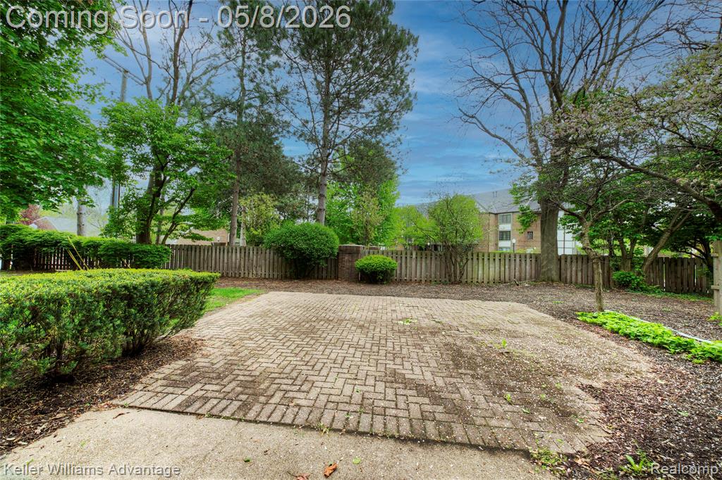 770 Deer Street, 302, Plymouth, MI 48170 — Photo 47