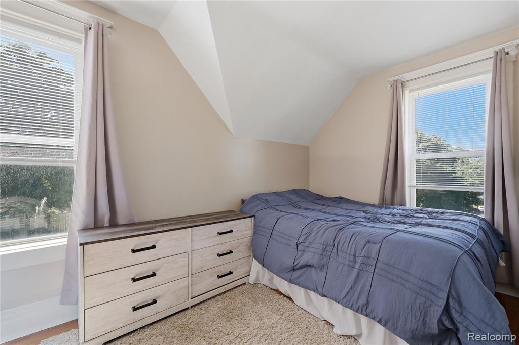806 S 10th Street, St. Clair, MI 48079 — Photo 31