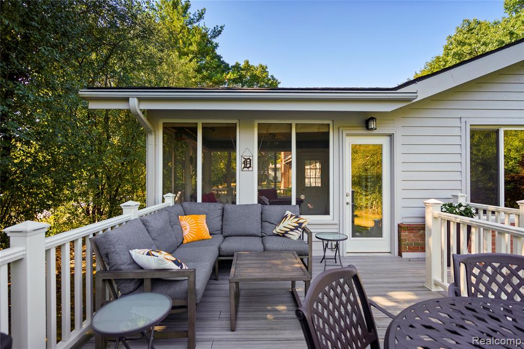 4351 Queens Way, Bloomfield Hills, MI 48304 — Photo 41
