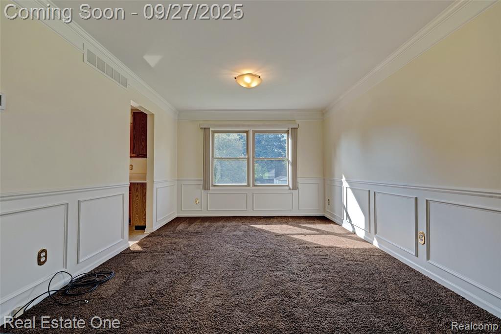90 Crescent Hill Drive, Ortonville, MI 48462 — Photo 16