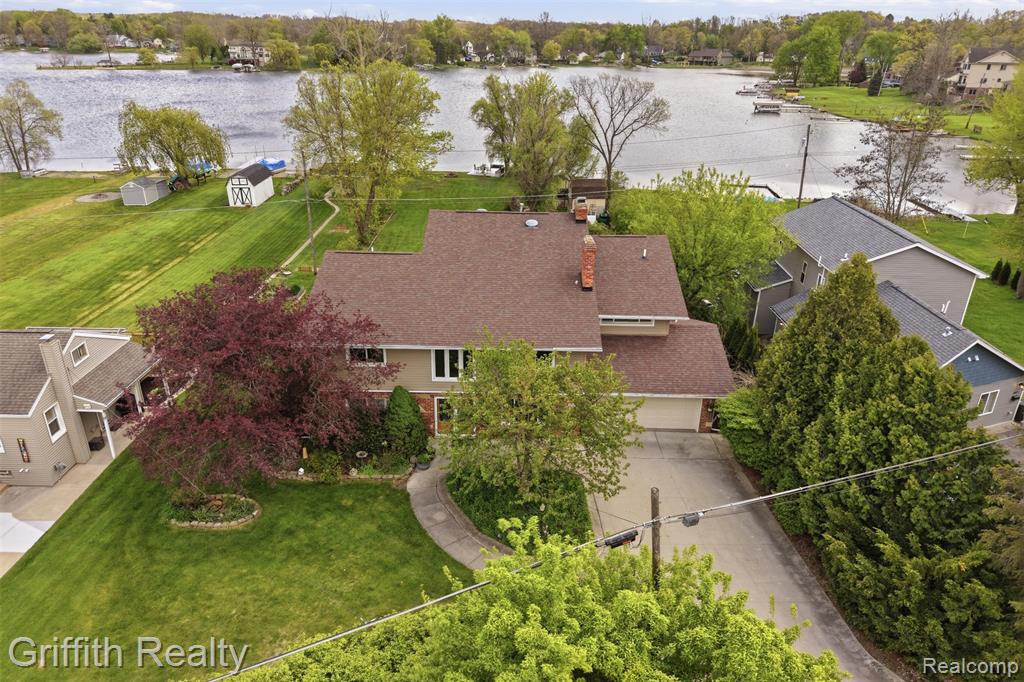 2901 School Lake Drive, Brighton, MI 48114 — Photo 3