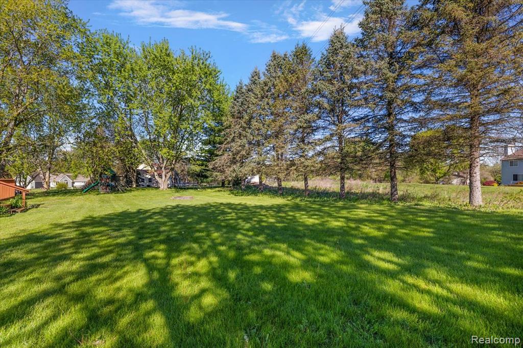 1081 Eagle Nest Drive, Rochester, MI 48306 — Photo 51