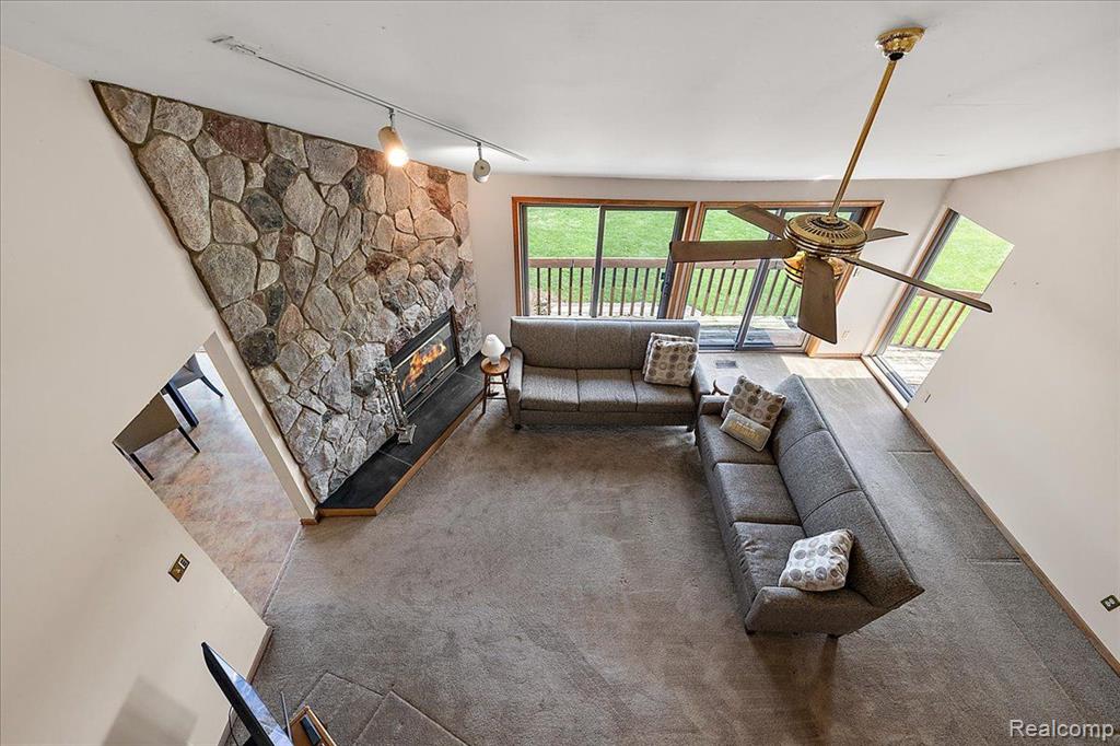 7322 MACEDAY LAKE Road, Waterford, MI 48329 — Photo 11