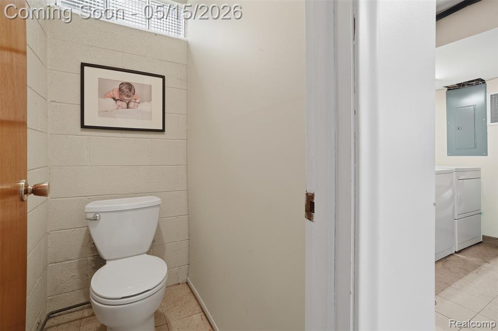 47129 Dunsany Road, Northville, MI 48167 — Photo 31