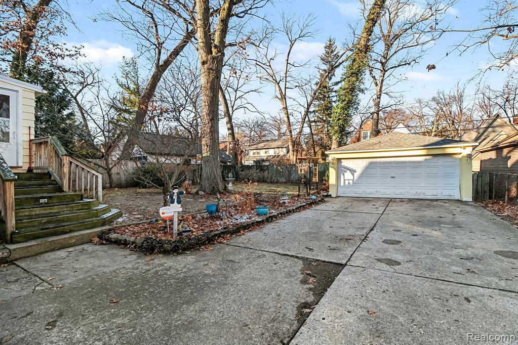 466 W Maplehurst Street, Ferndale, MI 48220 — Photo 6