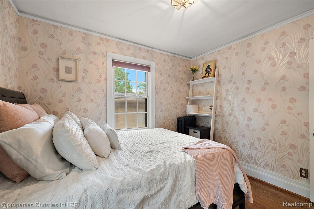19670 Chesterfield Road, Detroit, MI 48221 — Photo 35