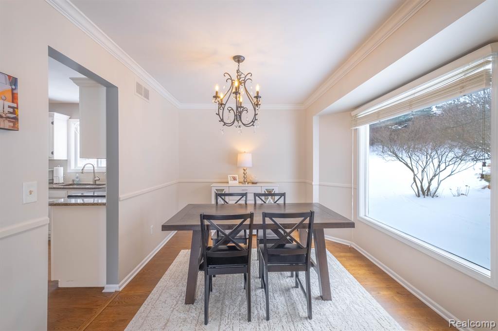 6775 CANTERBURY Lane, Clarkston, MI 48348 — Photo 14
