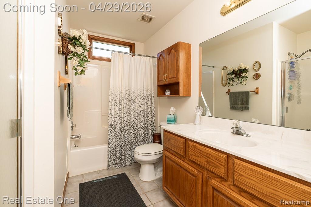 3739 Bethuy Road, Casco, MI 48064 — Photo 23