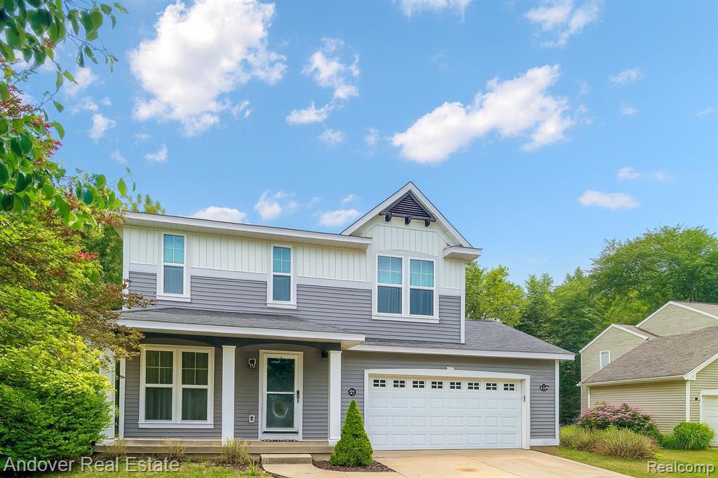 100 SE Dwight Avenue, Grand Rapids, MI, 49506