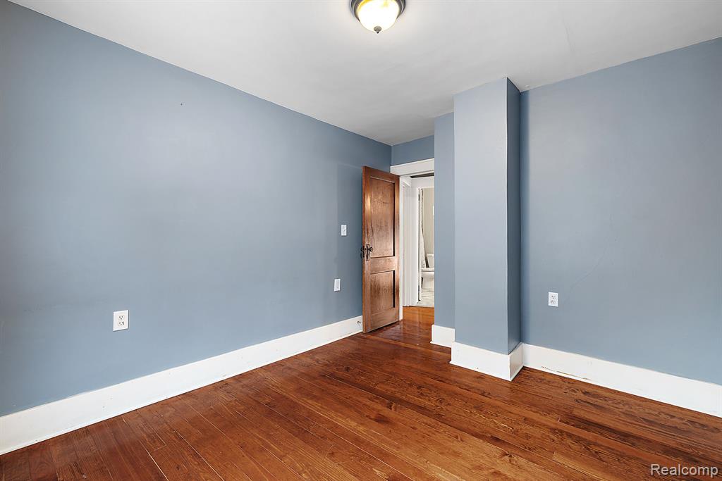 52 DENNISON Street, Oxford, MI 48371 — Photo 35