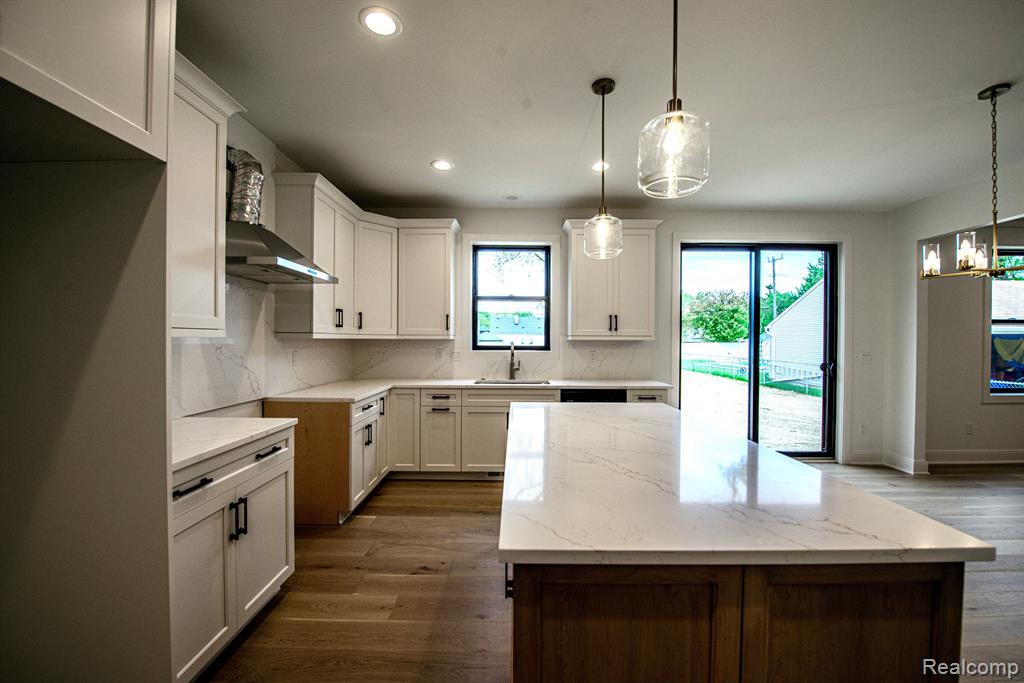 4107 Devon, Royal Oak, MI 48073 — Photo 4
