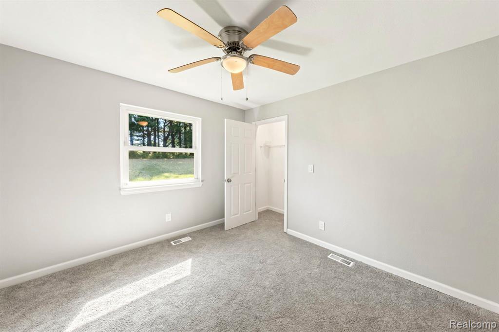 5461 W COON LAKE Road, Howell, MI 48843 — Photo 23