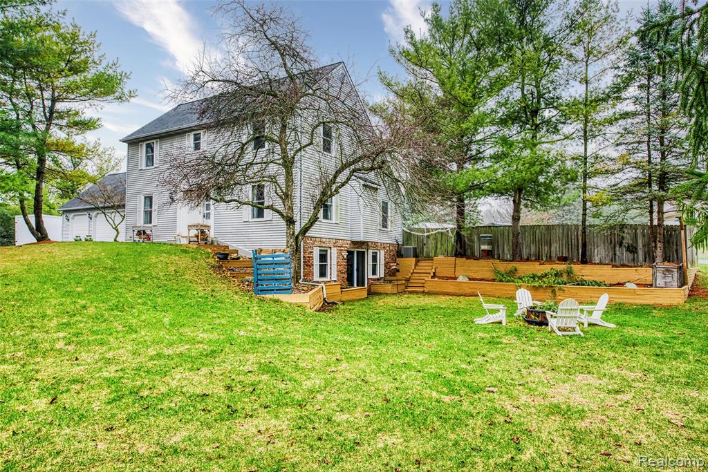 12921 Ann Lynn Drive, South Lyon, MI 48178 — Photo 5