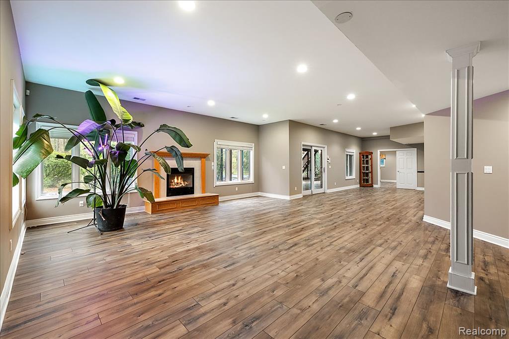 3725 Mountain Laurel Court, Oakland, MI — Photo 54