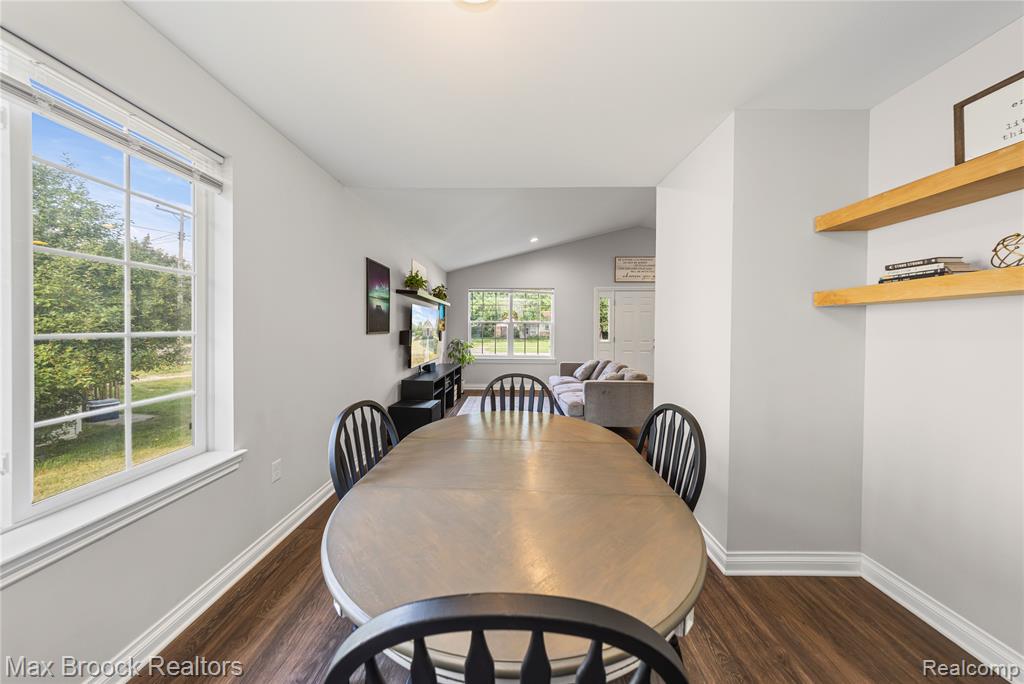 694 S Squirrel Road, Auburn Hills, MI 48326 — Photo 14