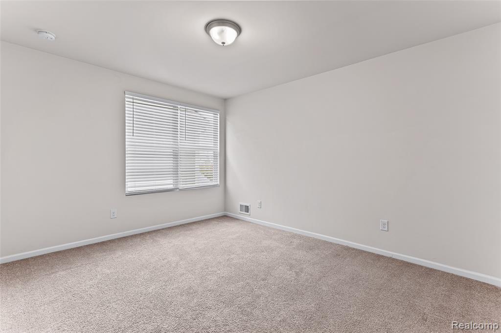 31085 TREMONT Lane, Franklin, MI 48025 — Photo 30