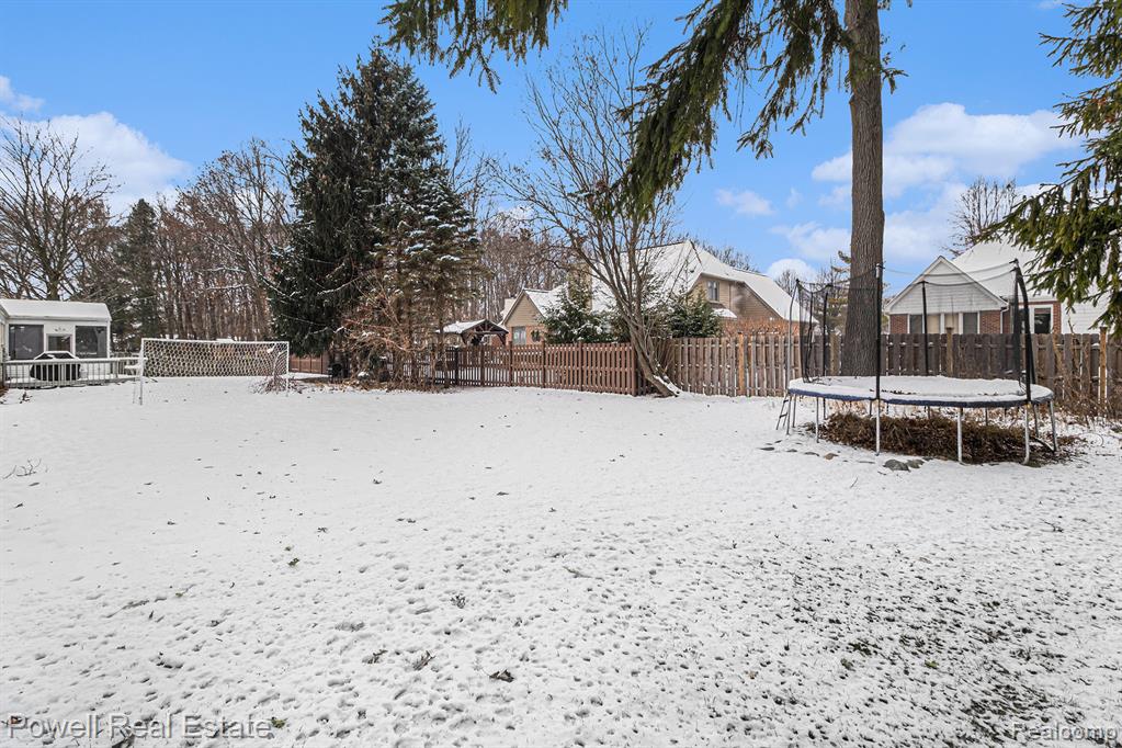 5957 Slate Drive E, Troy, MI 48085 — Photo 23