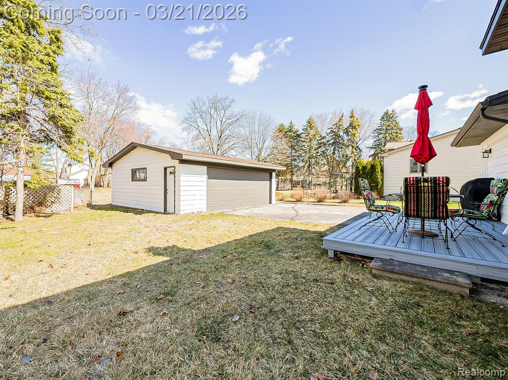 5208 Latimer Street, West Bloomfield, MI 48324 — Photo 25