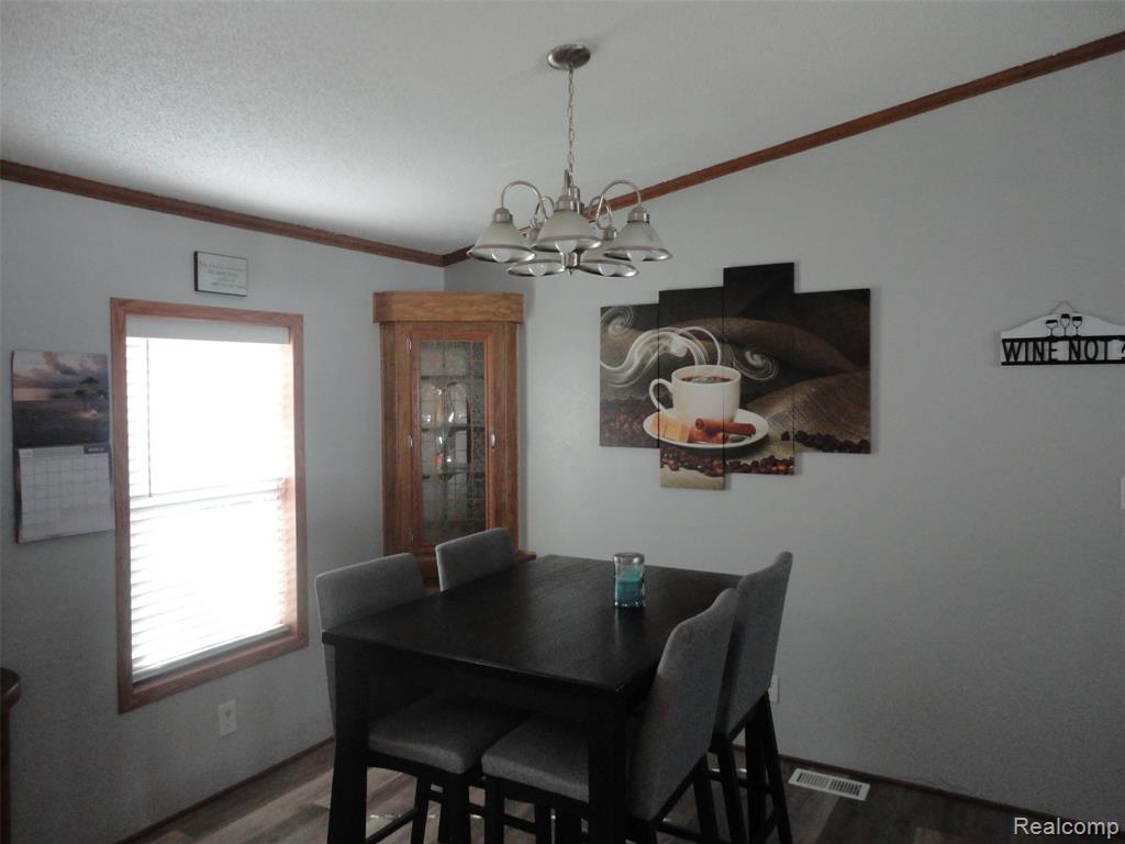 386 Blackwatch Street, Temperance, MI 48182 — Photo 3