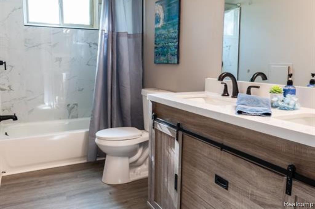 4322 RANDOLPH Street, Wayne, MI 48184 — Photo 15