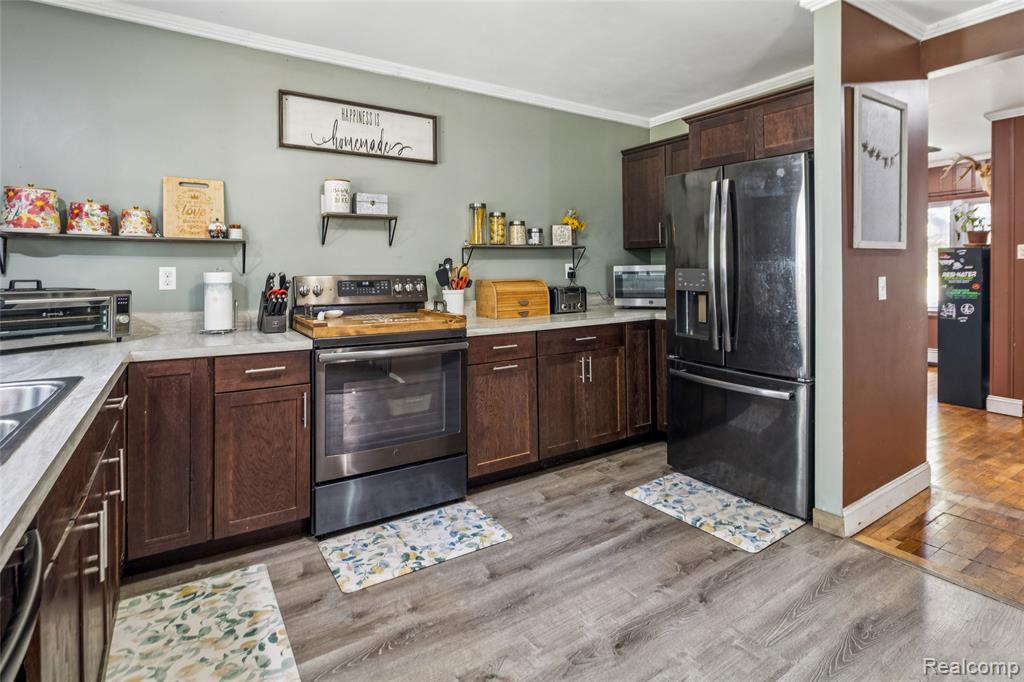 111 N Ann Street, Byron, MI 48418 — Photo 13