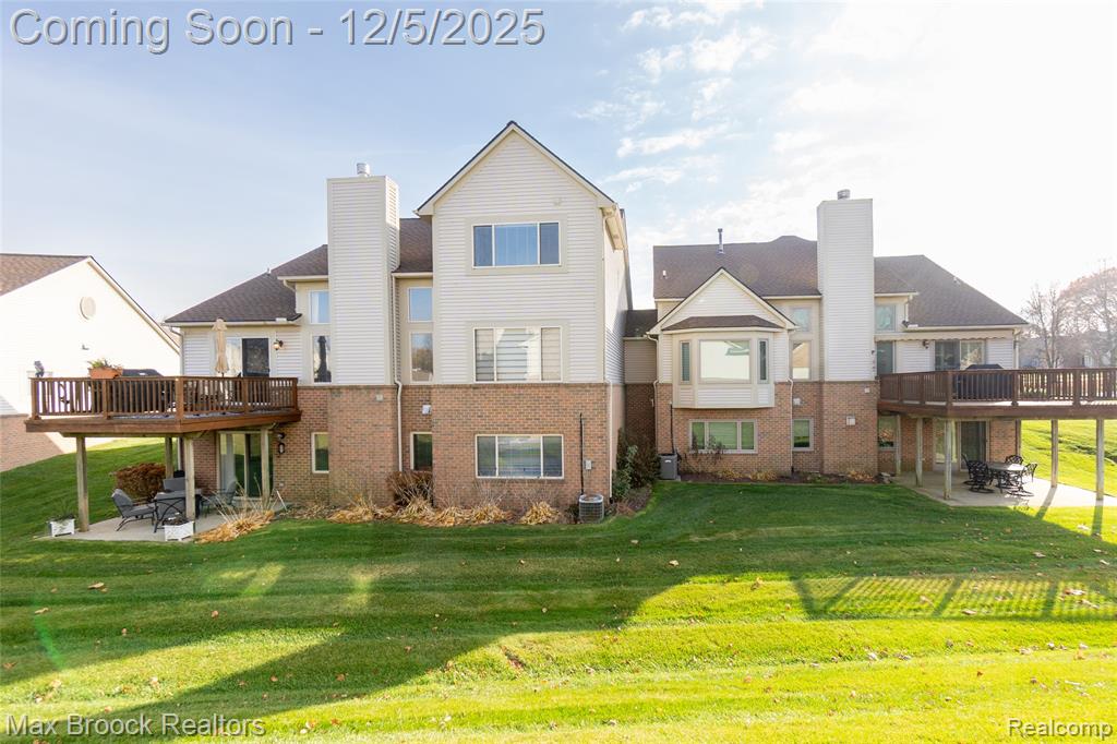 6157 Lochmore Drive, Commerce Twp, MI 48382 — Photo 72