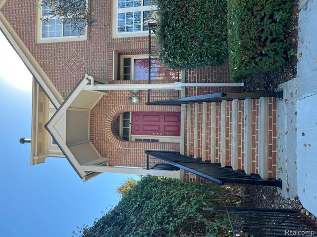 25512 Saint James, Southfield, MI 48075
