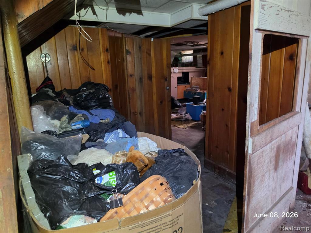 17560 Greenlawn Street, Detroit, MI 48221 — Photo 13